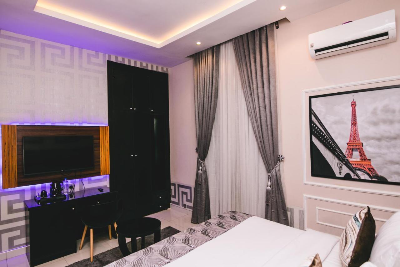 Bon Hotel Asaba Bagian luar foto